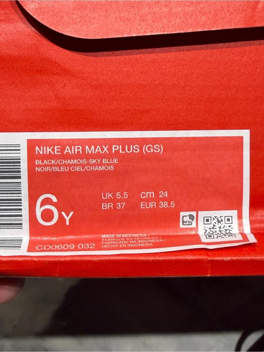 Nike Kids Blue Gradient Air Cushion Sneakers with Yellow Swoosh